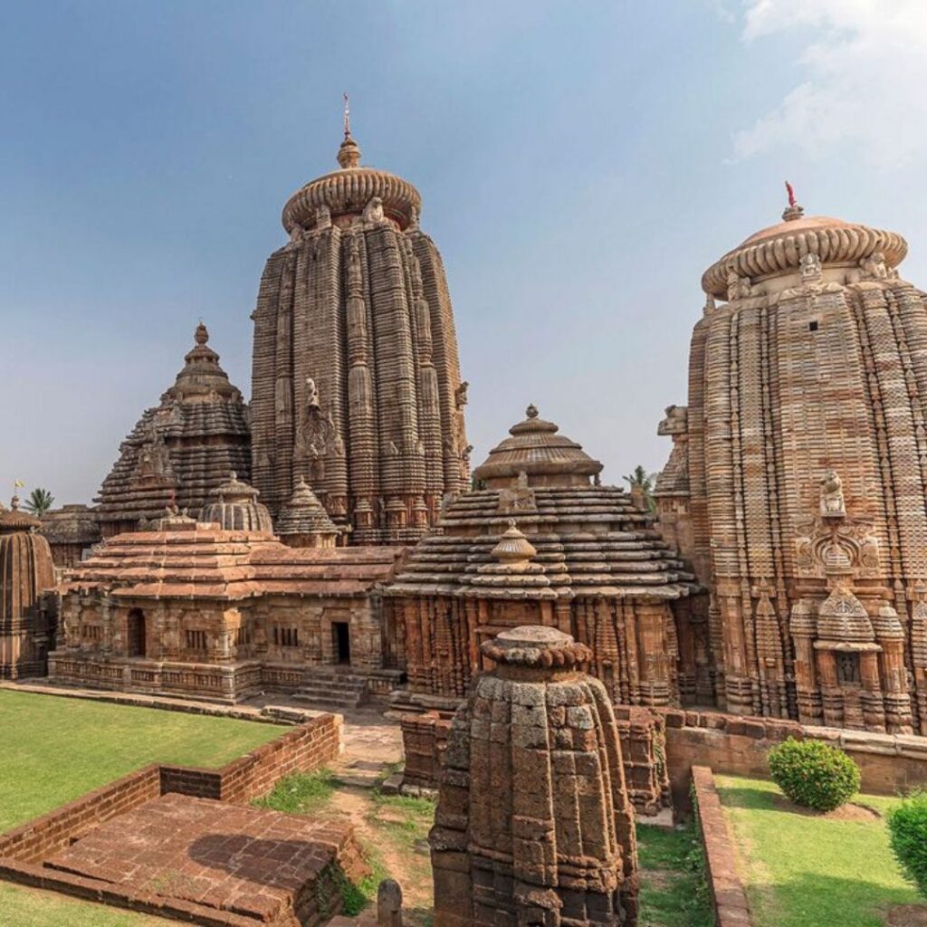 Lingaraj Temple | Puri Tour